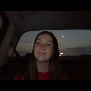 Meet your Posher, Averie